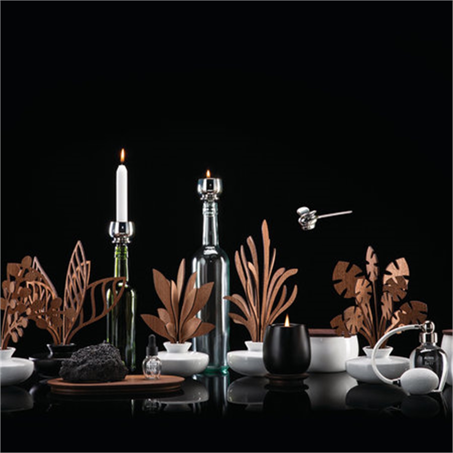 alessi-smack-flessenstopkaarsenhouder-mw66