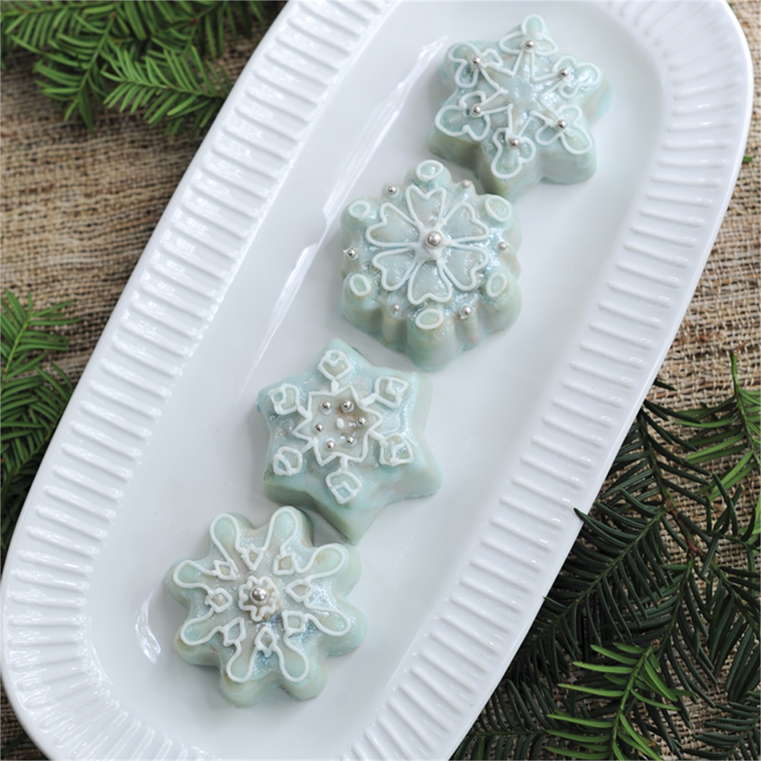 nordic-ware-frozen-snowflake-cakelet-bakvorm-6-vaks-zilver