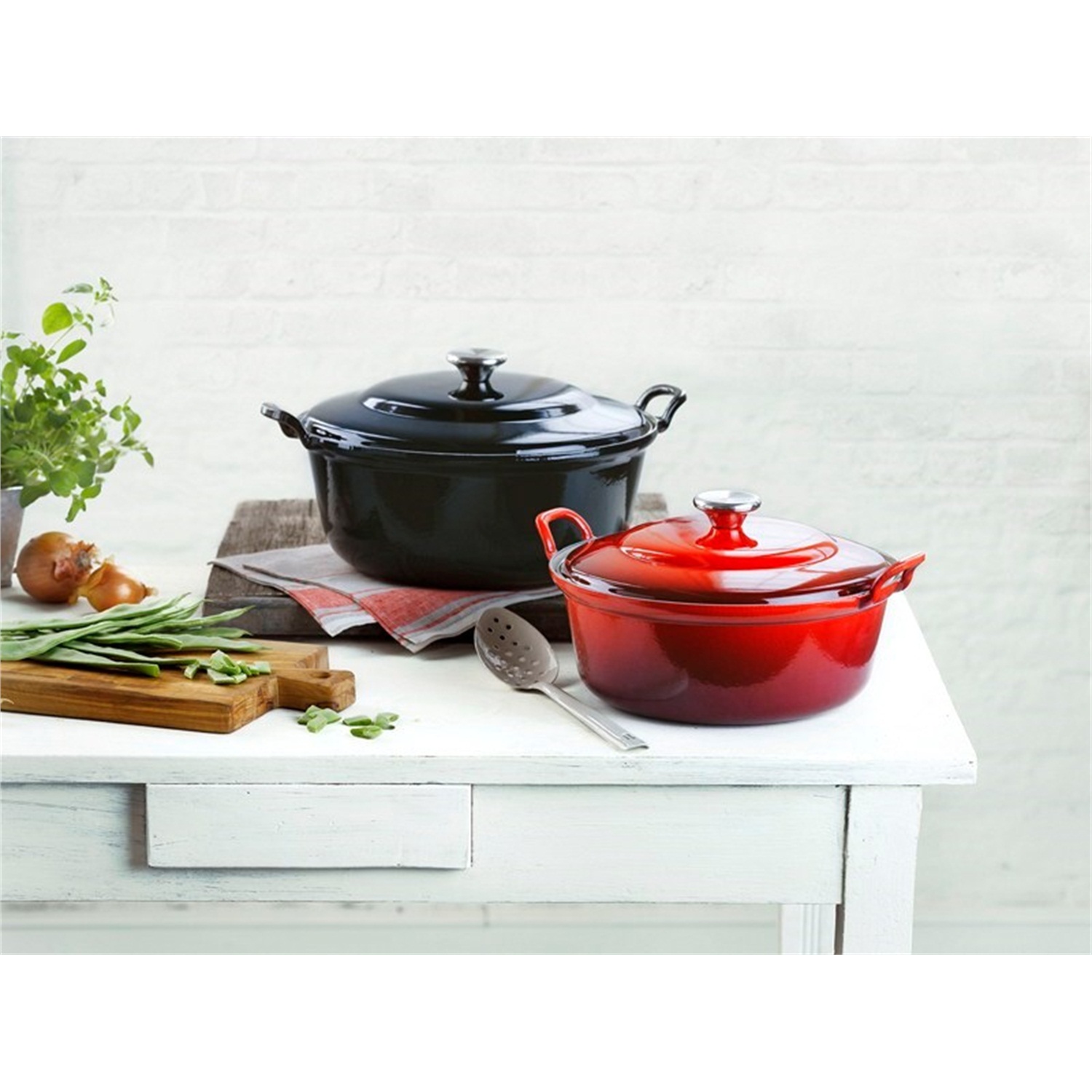 le-creuset-faitout-braadpan-32cm-ebbenzwart