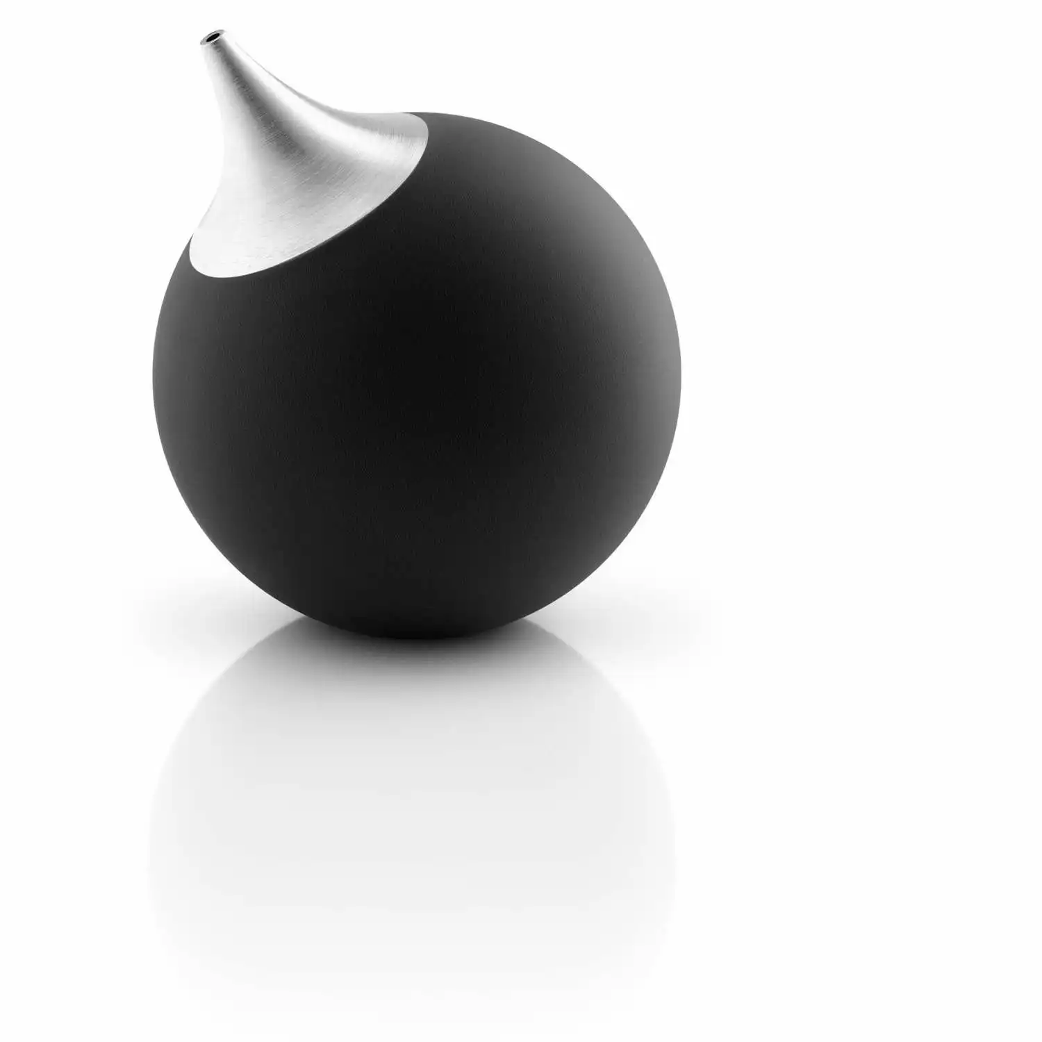 eva-solo-zeepdispenser-bol-8cm-zwart