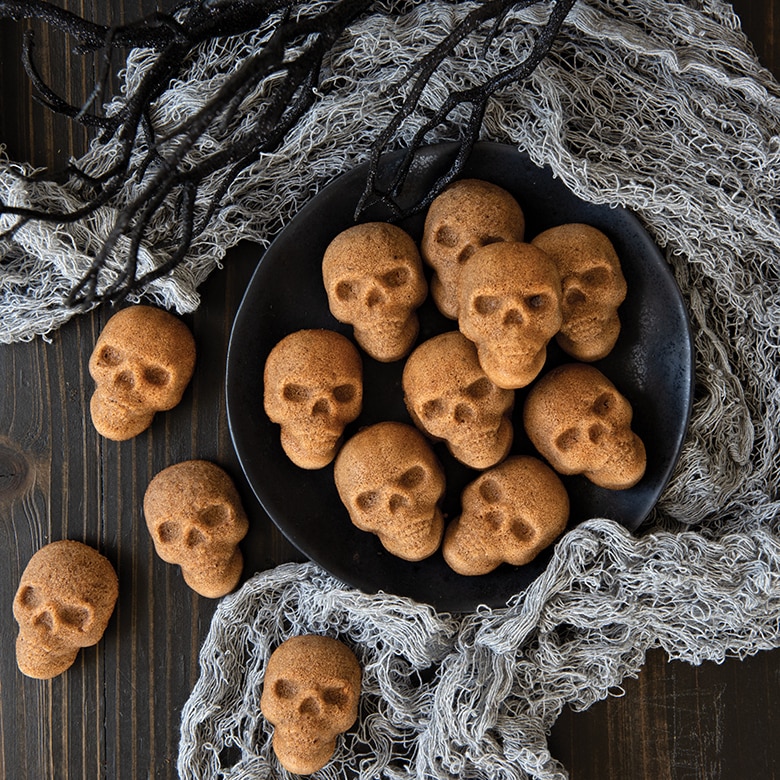 nordic-ware-skull-bites-bakelets-bakvorm-20-vaks