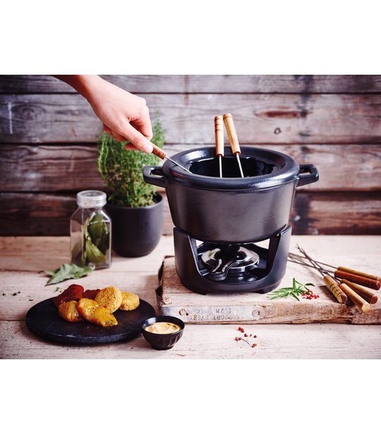 alva-nori-fondueset-gietijzer