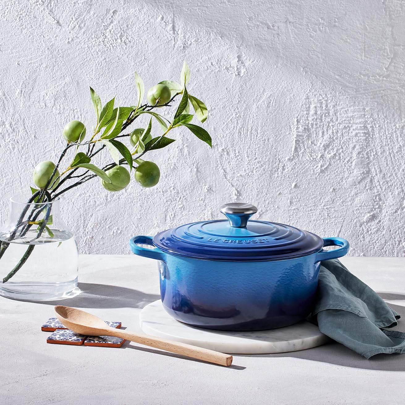 le-creuset-braadpan-26-azure-sfeer-1.jpg