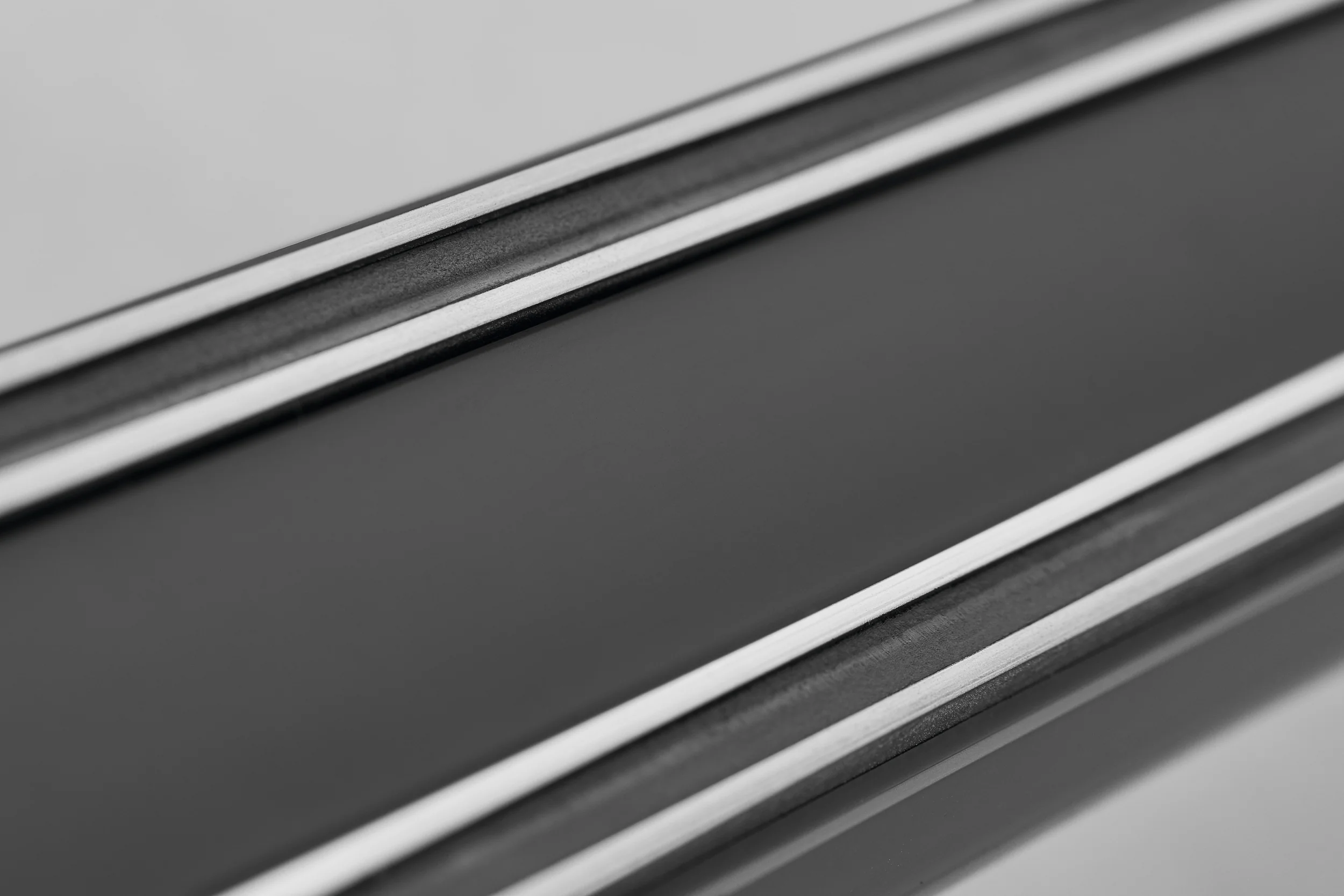 wusthof-magneetstrip-50cm-zwart-2059625250_2_2webp