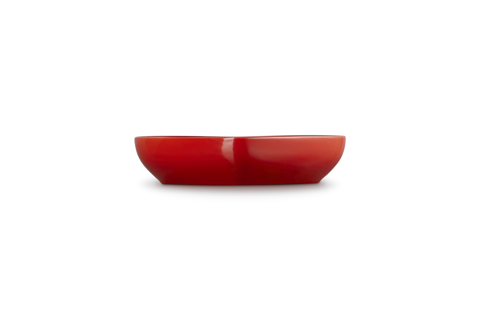 le-creuset-schaal-hart-20cm-kersenrood3.jpg
