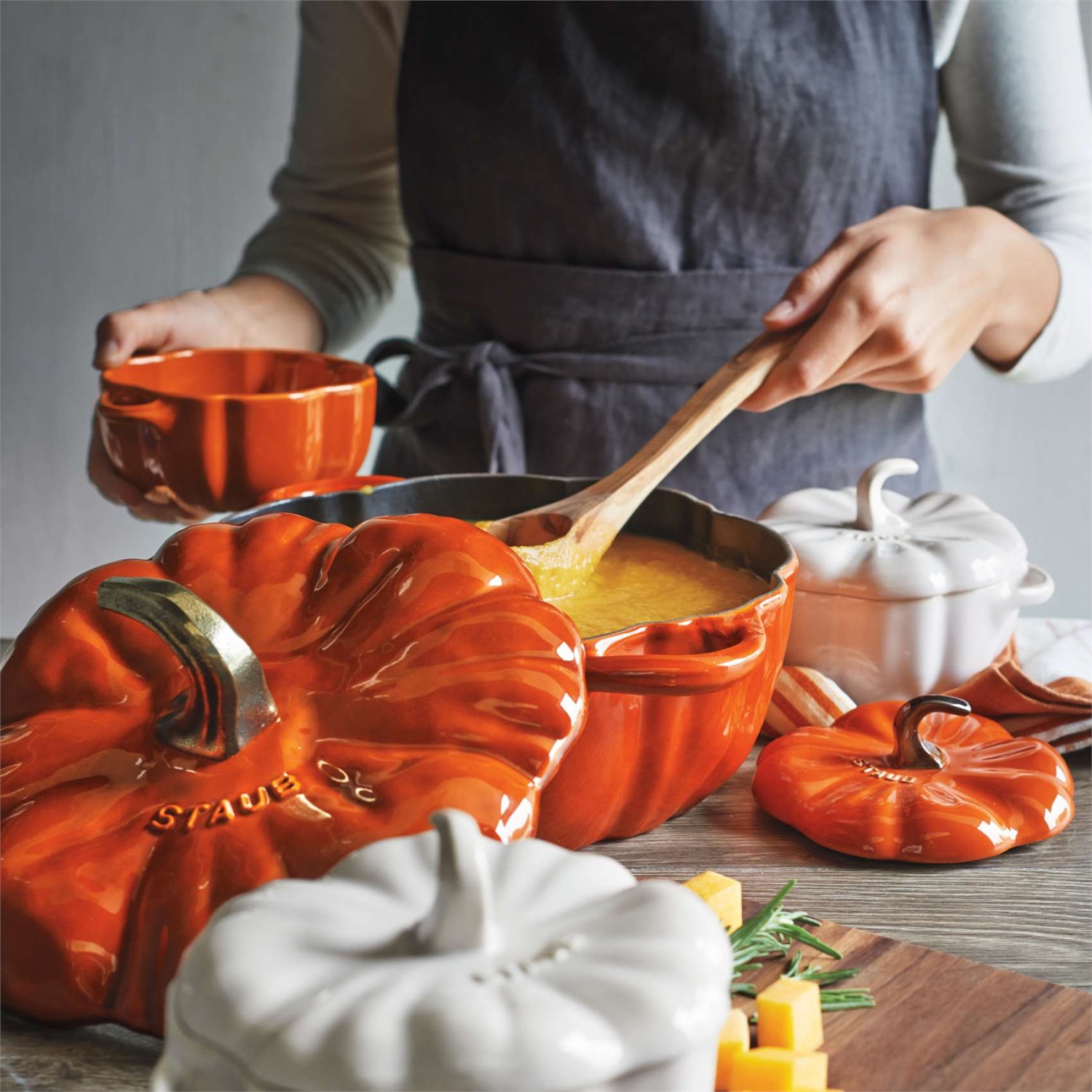 staub-braadpan-pompoen-24cm-oranje