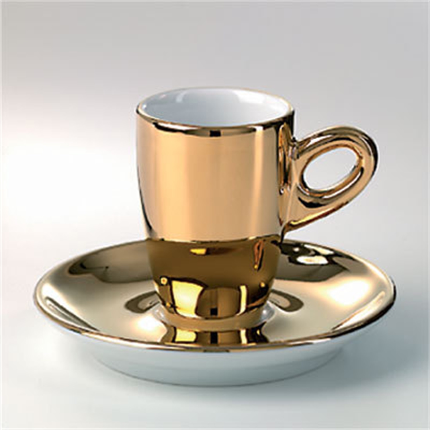 walkure-alta-ristrettokop-met-schotel-hoog-006l-goud