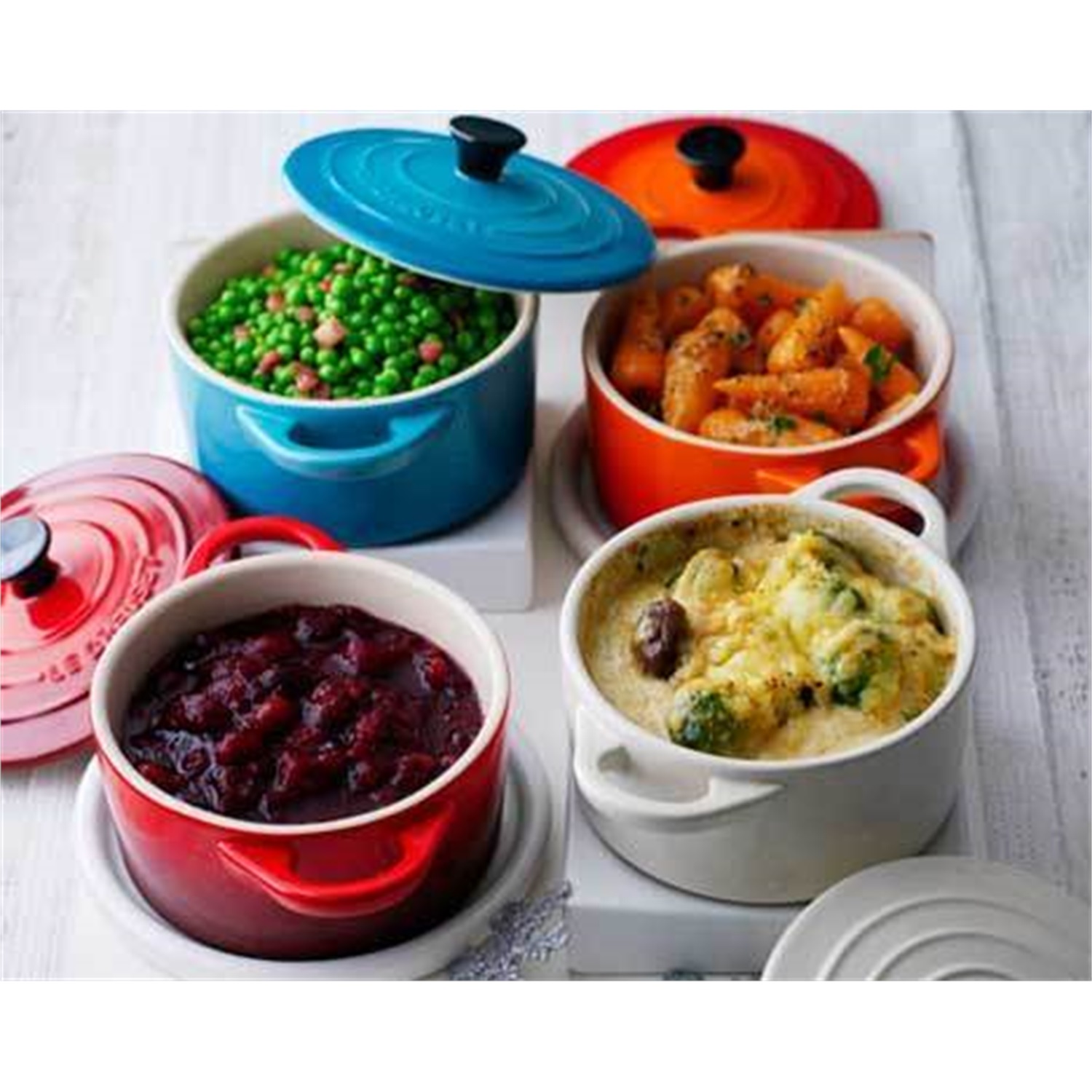 le-creuset-mini-cocotte-met-deksel-10cm-oranjerood