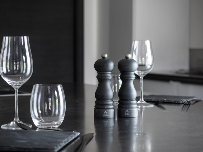 peugeot-paris-graphite-u-select-pepermolen,-12cm3