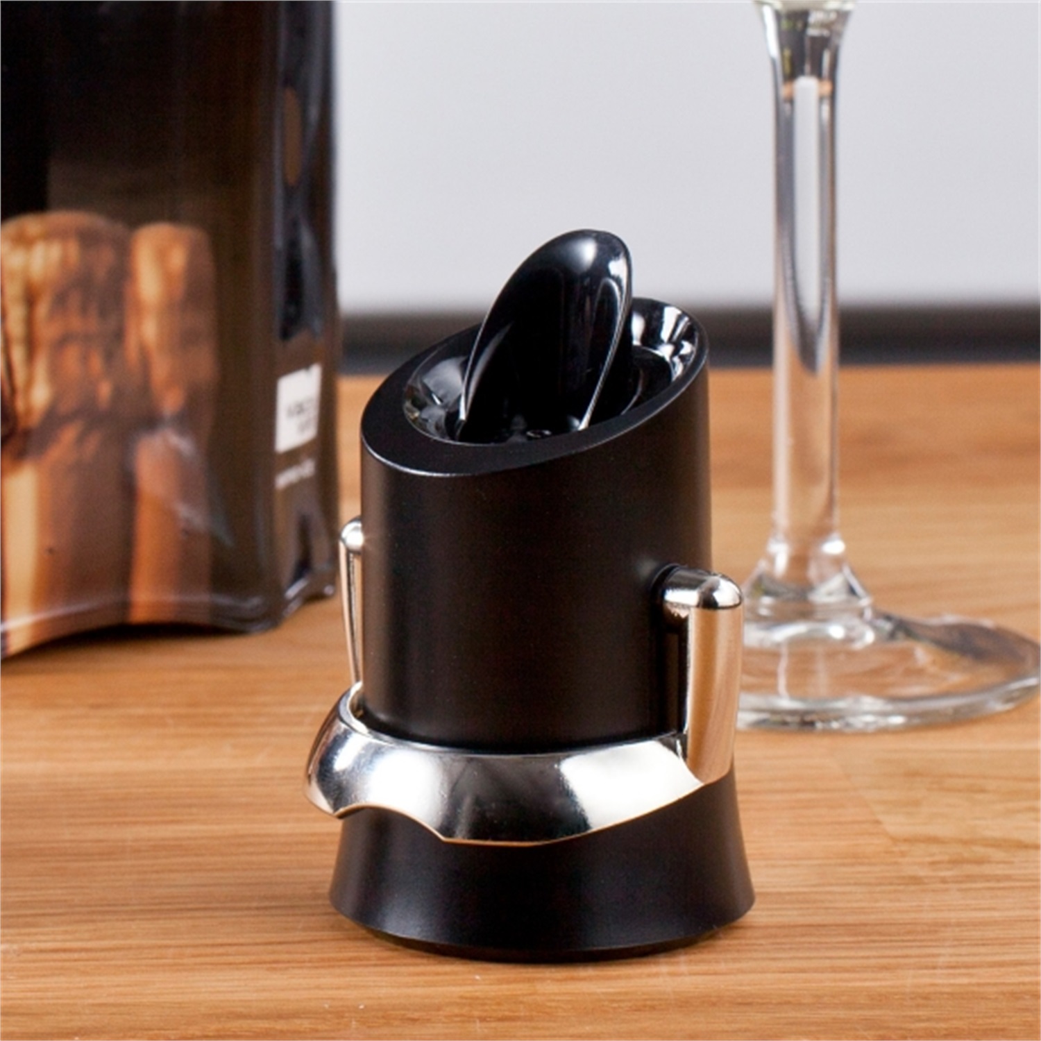 vacuvin-champagne-saver-schenktuit-zwart