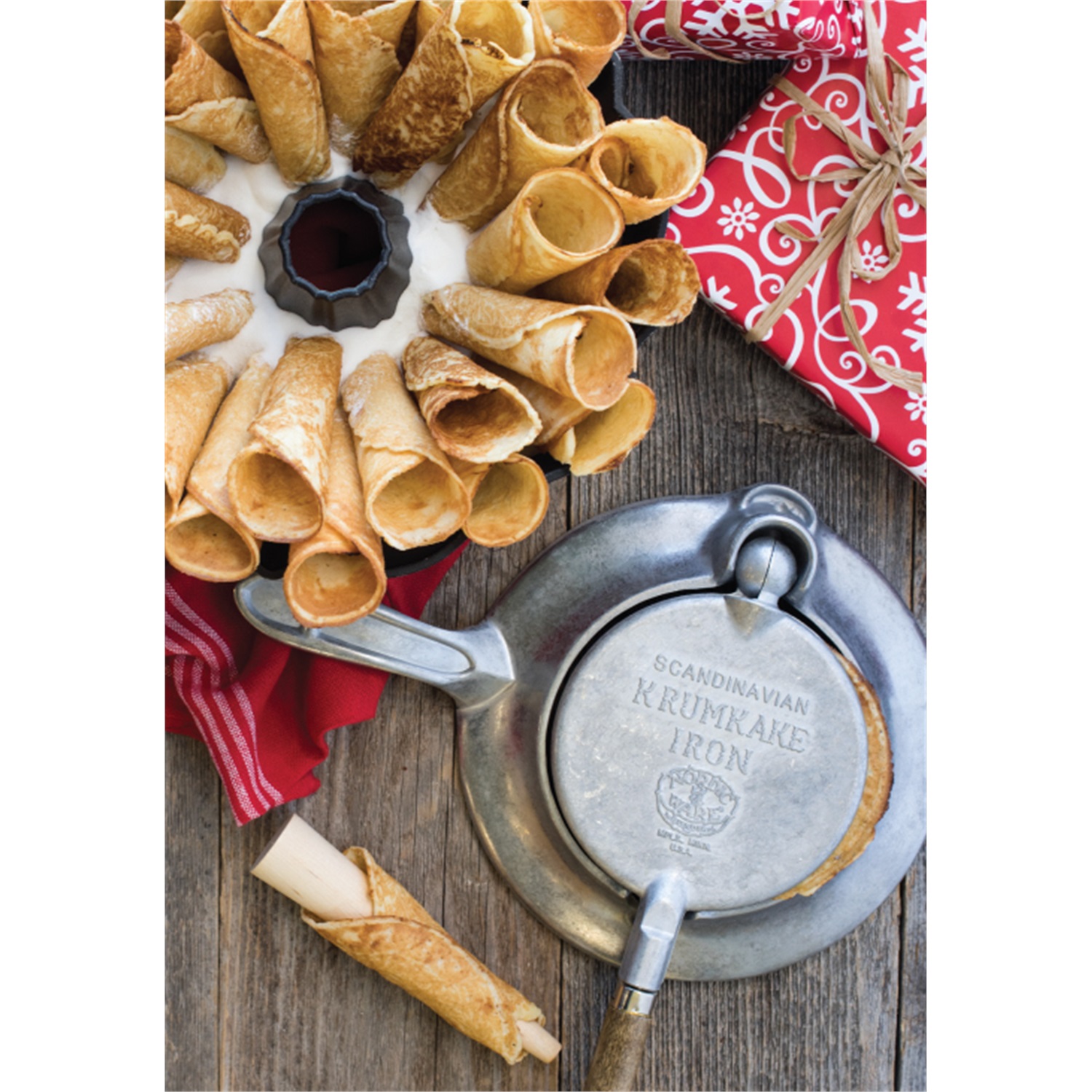 nordic-ware-norwegian-krumkake-en-kniepertie-ijzer-26cm