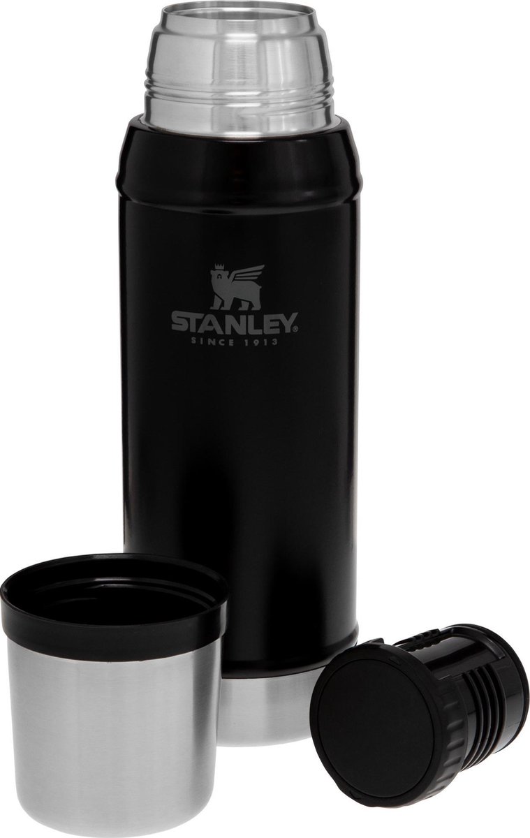 stanley-legendary-classic-thermosfles-075l-zwart