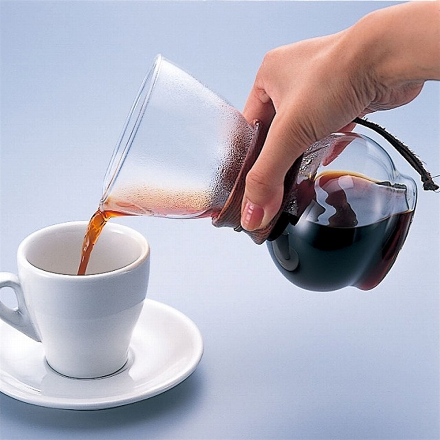 hario-drip-pot-koffiemaker-met-houten-hals-dpw-1-024l