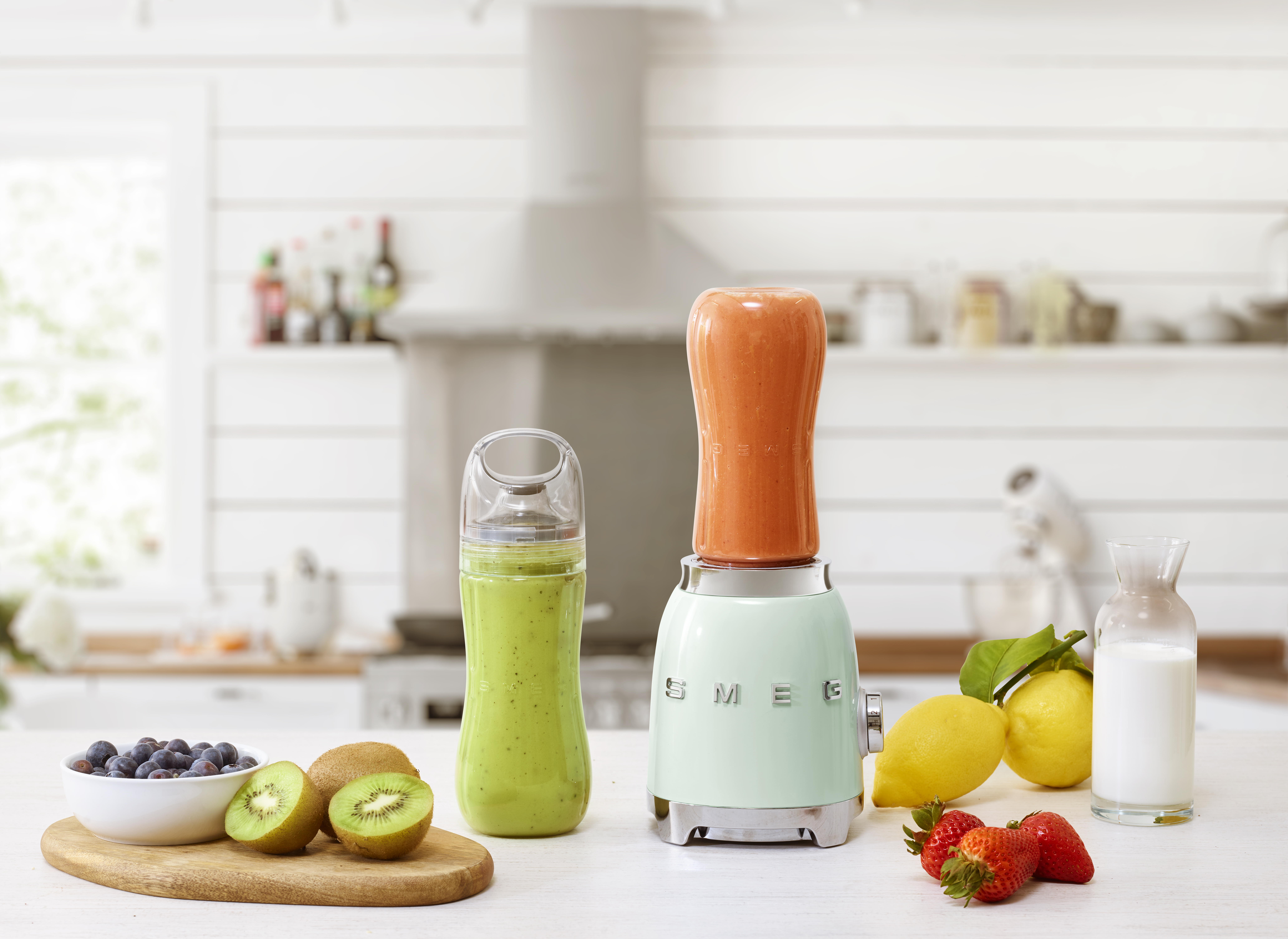smeg-personal-blender-pbf01pgeu-watergroen