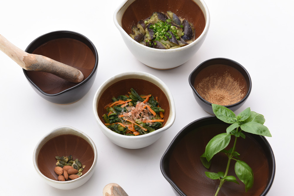 mujun-suri-bowl-met-stamper-m-wit