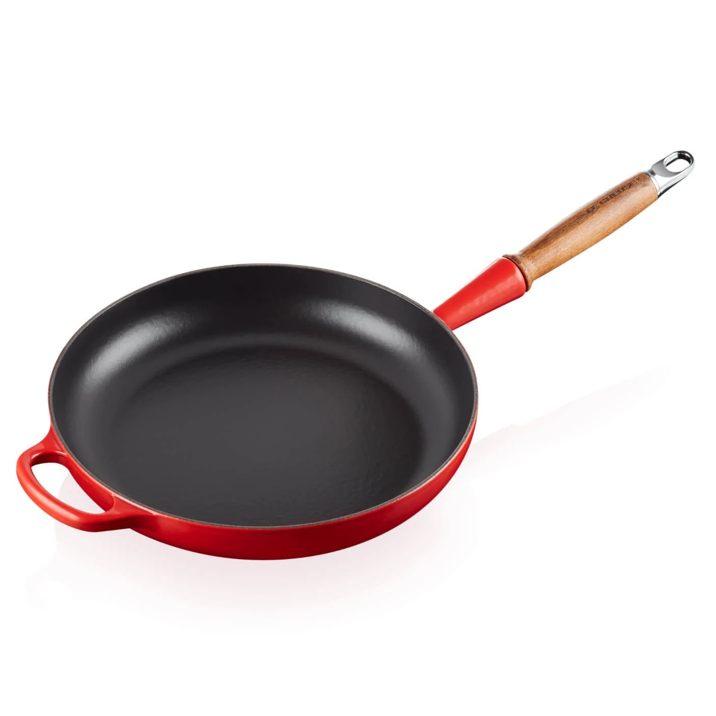 le-creuset-signature-koekenpan-met-houten-steel-26cm-kersenrood