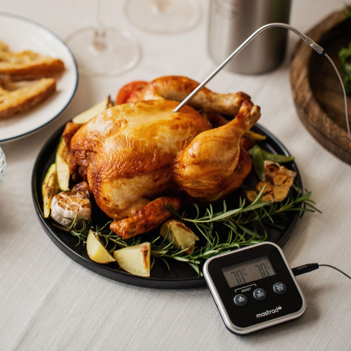 mastrad-mdeg-square-digitale-thermometer-f73600-zwart