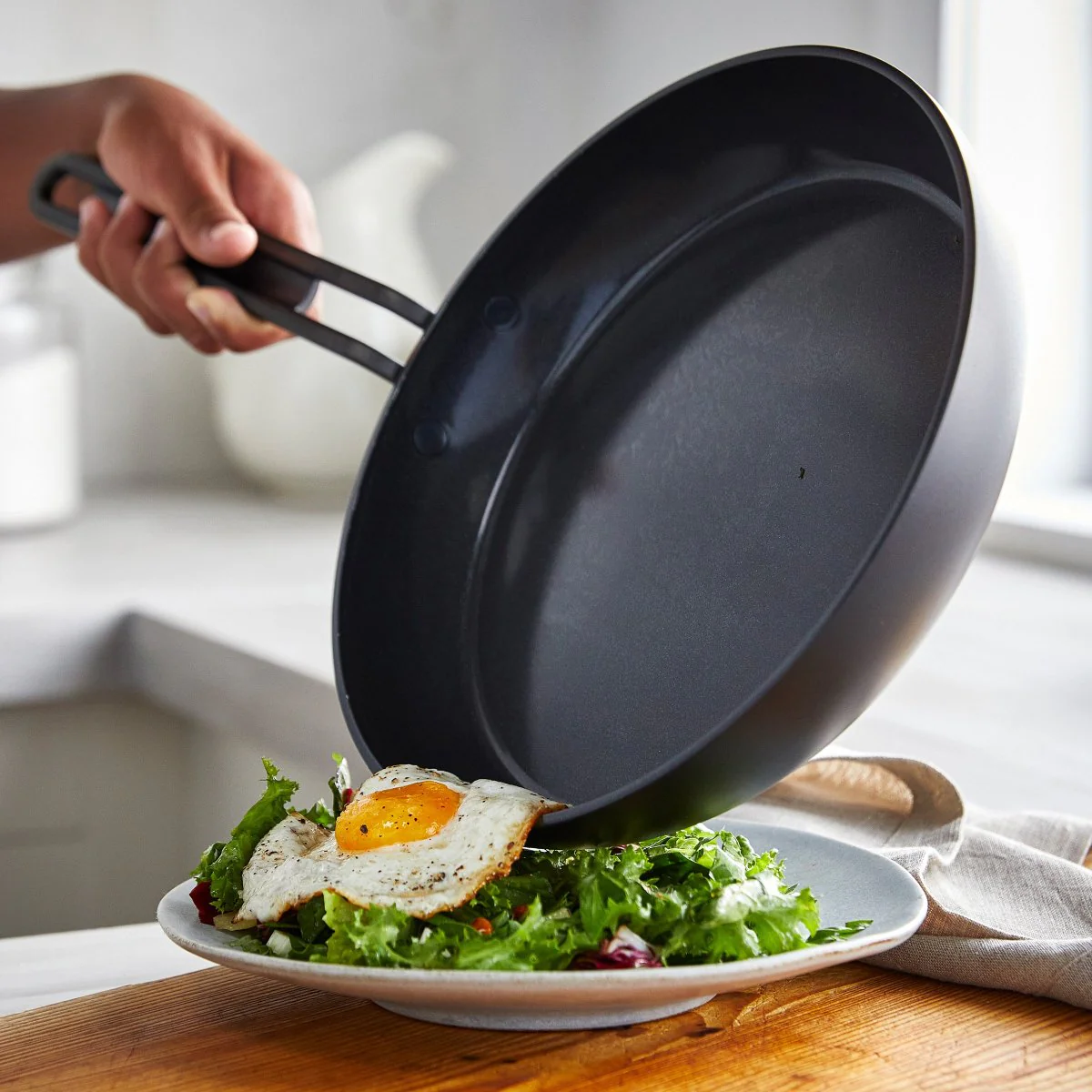 greenpan-stanley-tucci-koekenpannenset,-20+26cm-black3