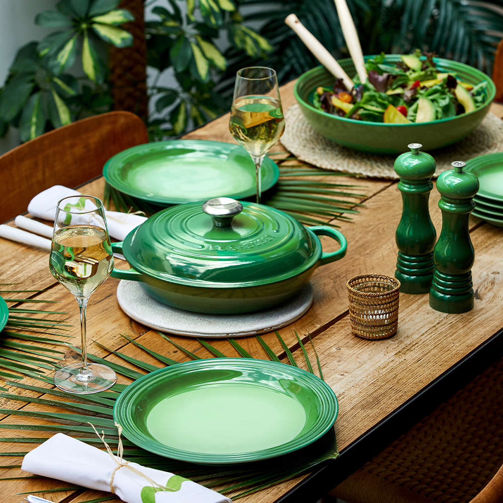 le-creuset-stoneware-dinerbord-27cm-bamboo-green_3jpeg