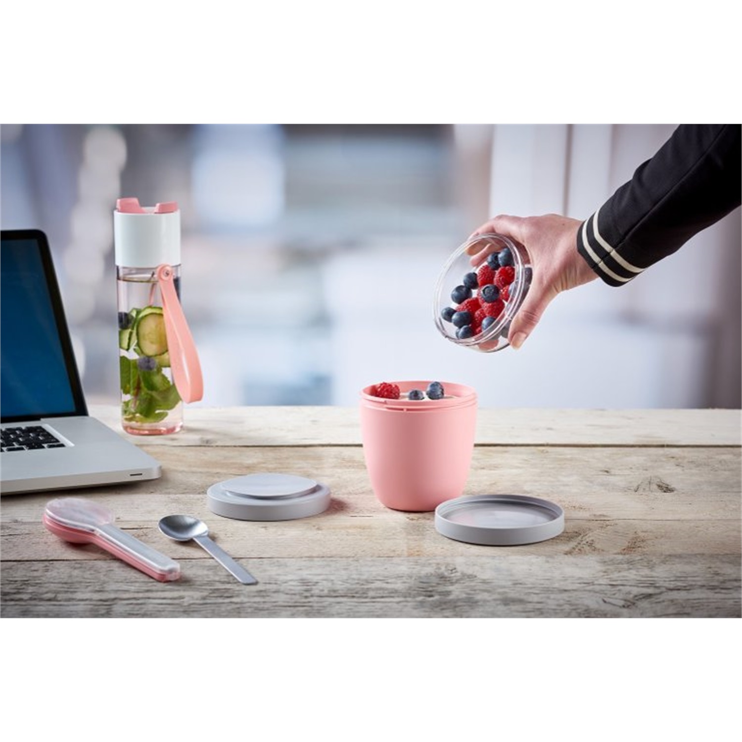 mepal-lunchpot-ellipse-nordic-pink