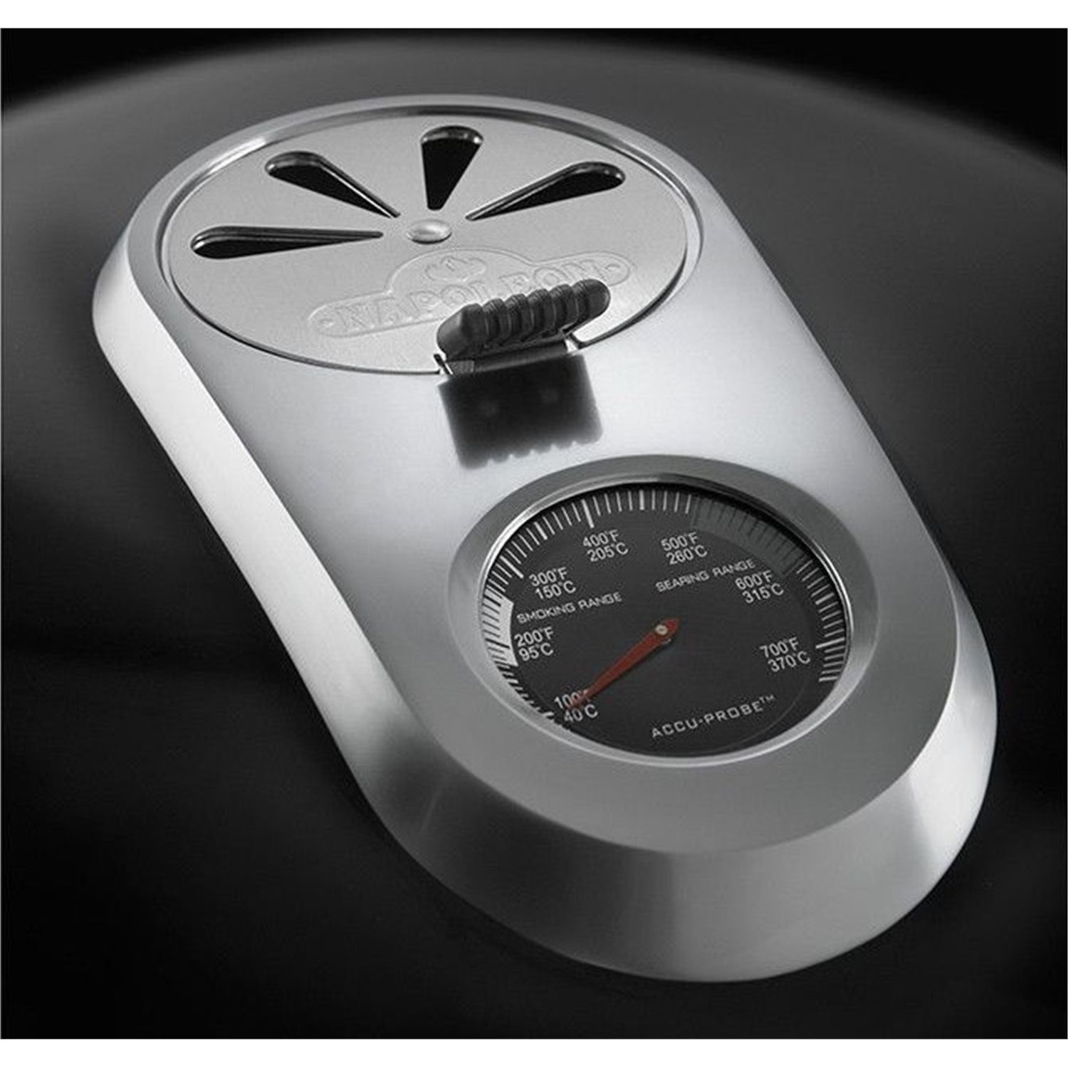 napoleon-pro-kettle-houtskoolbarbecue-57cm-zwart