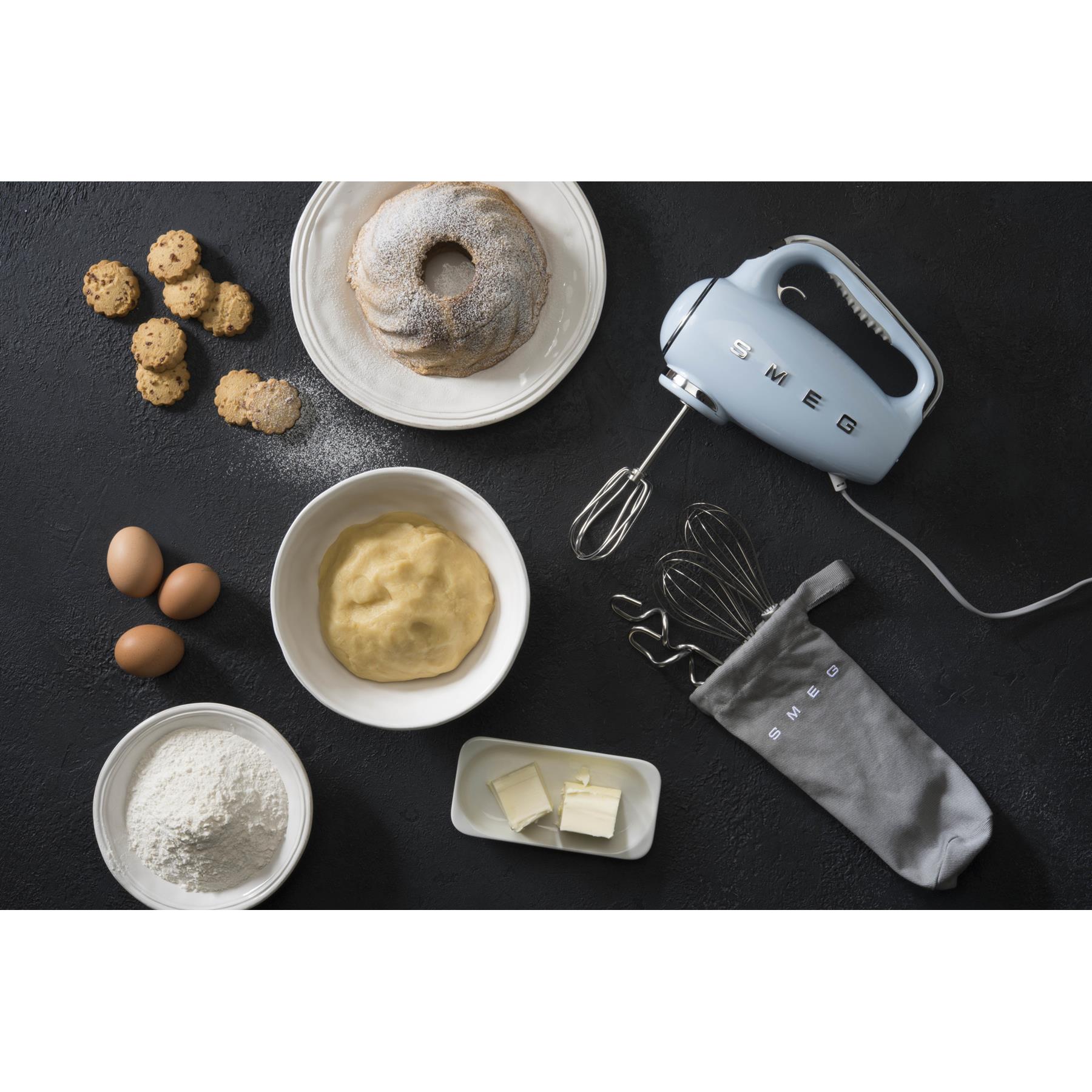 smeg-jaren-50-handmixer-hmf01pbeu-pastelblauw