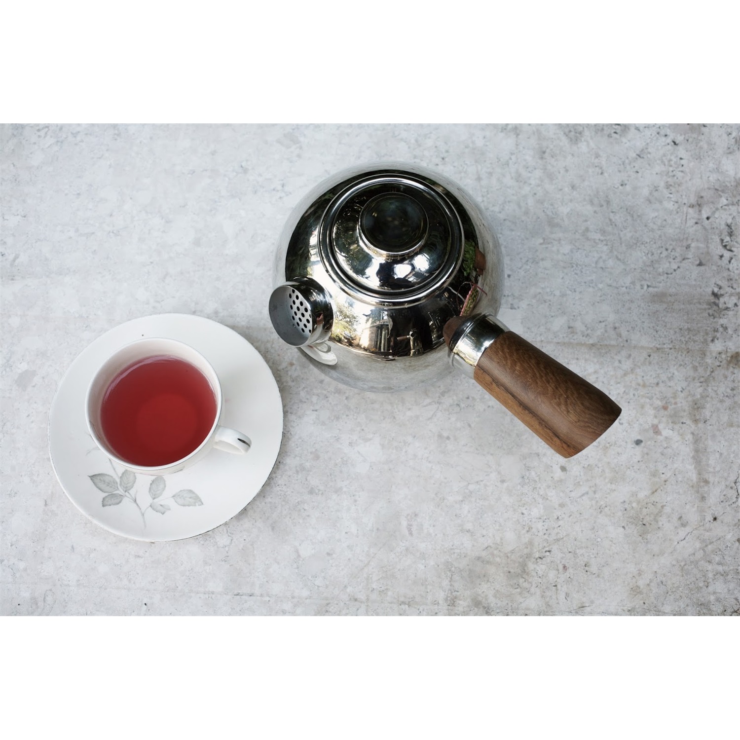 freud-living-theepot-1l-blauwrvs