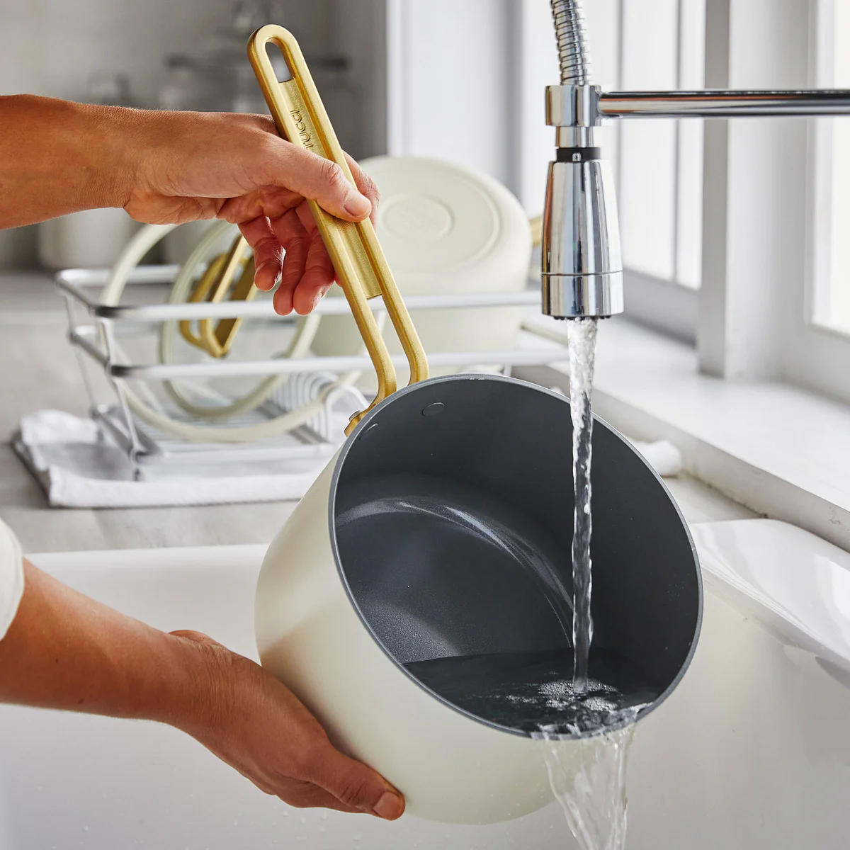 greenpan-stanley-tucci-steelpan-met-glasdeksel,-16cm-white4