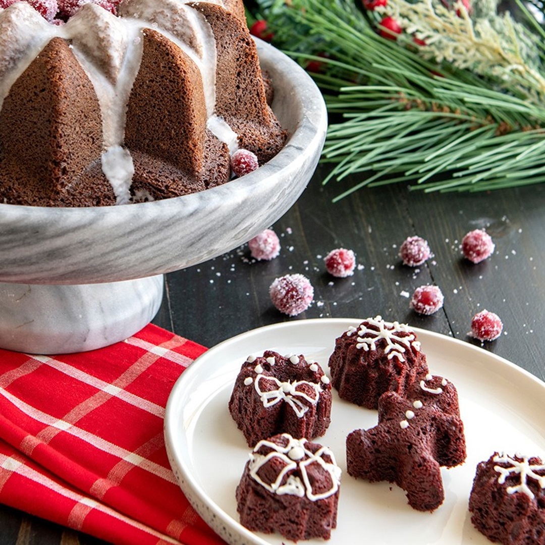 nordic-ware-christmas-holiday-tea-cakes-bakvorm-16-vaks-zilver