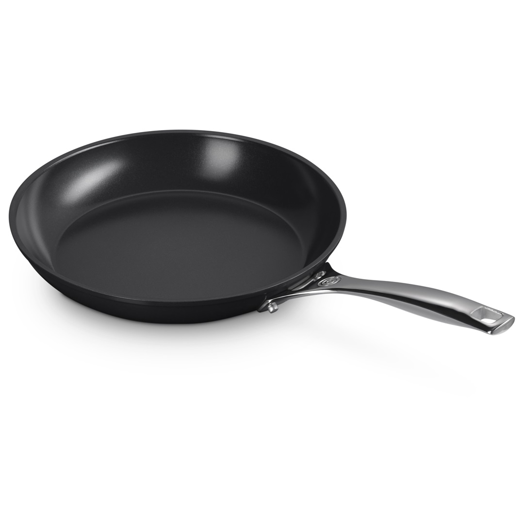 kookpunt-le-creuset-essential-non-stick-ceramic-koekenpan,-26cm-1
