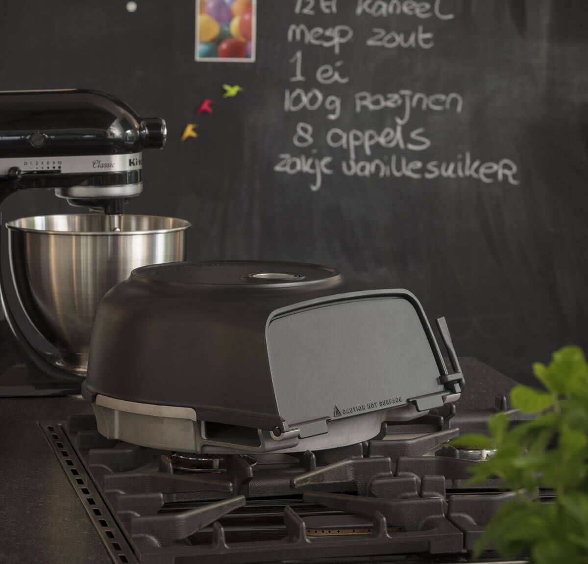 fernus-stovetop-pizza-oven-charcoal-matted-black