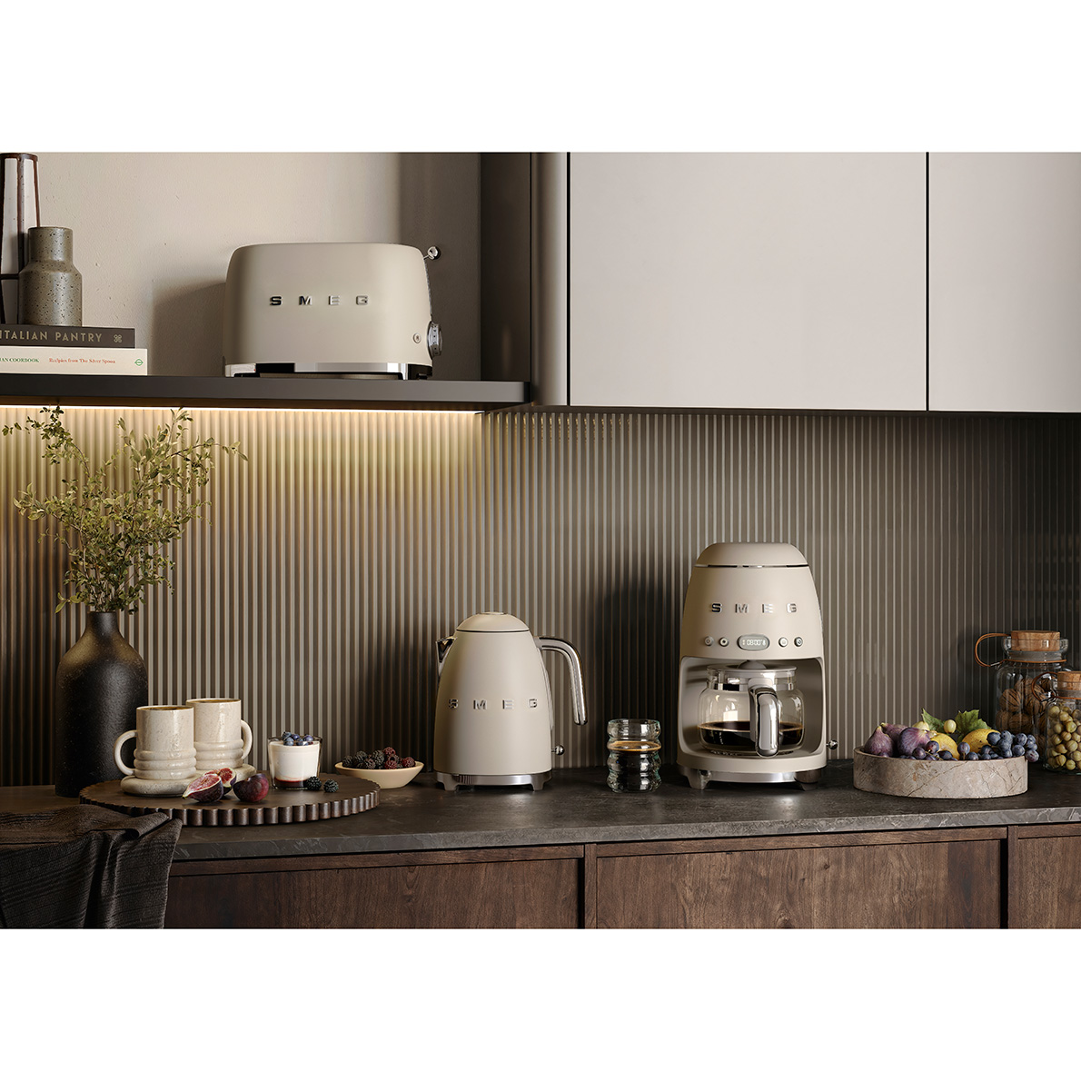 smeg-moonight-collectie-sfeer.jpg