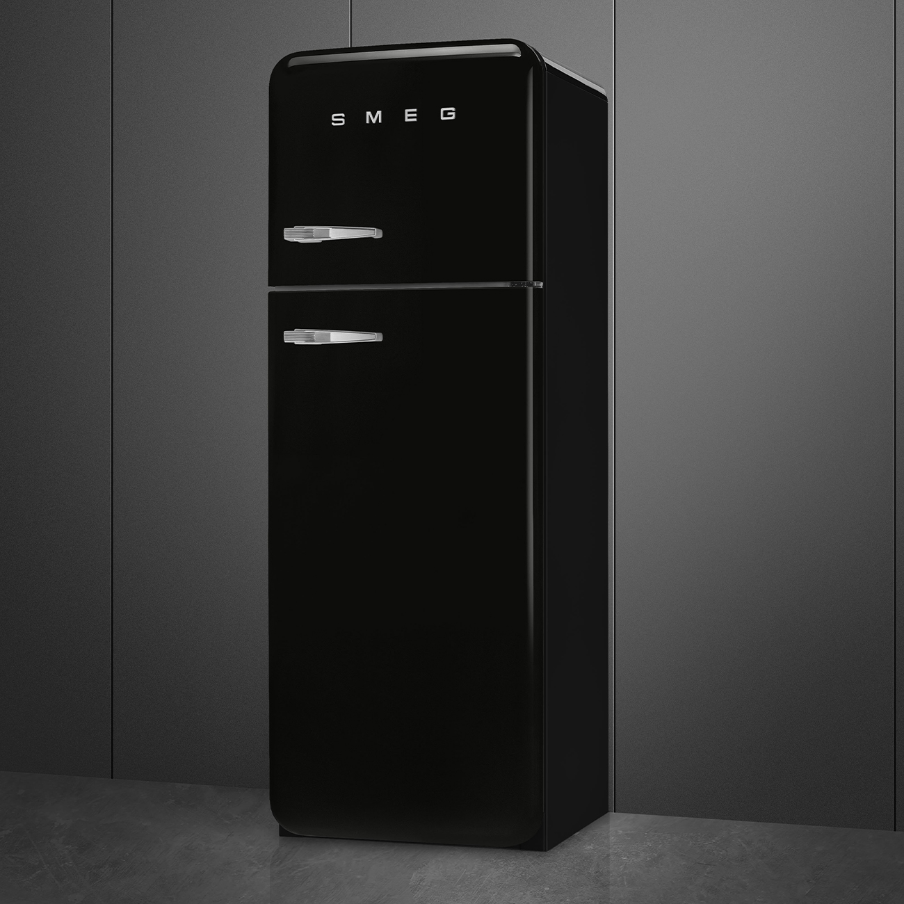 smeg-jaren-50-koel-vriescombinatie-koelkast-fab30rbl6-zwart-rechtsdraaiend4.jpg