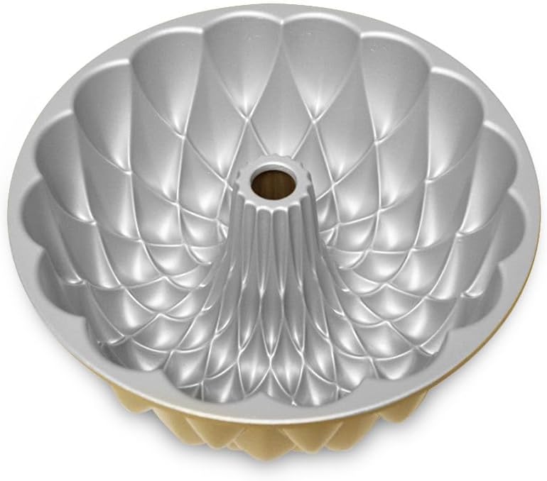 nordic-ware-kaleidoscope-bundt-tulbandvorm-goud2.jpg
