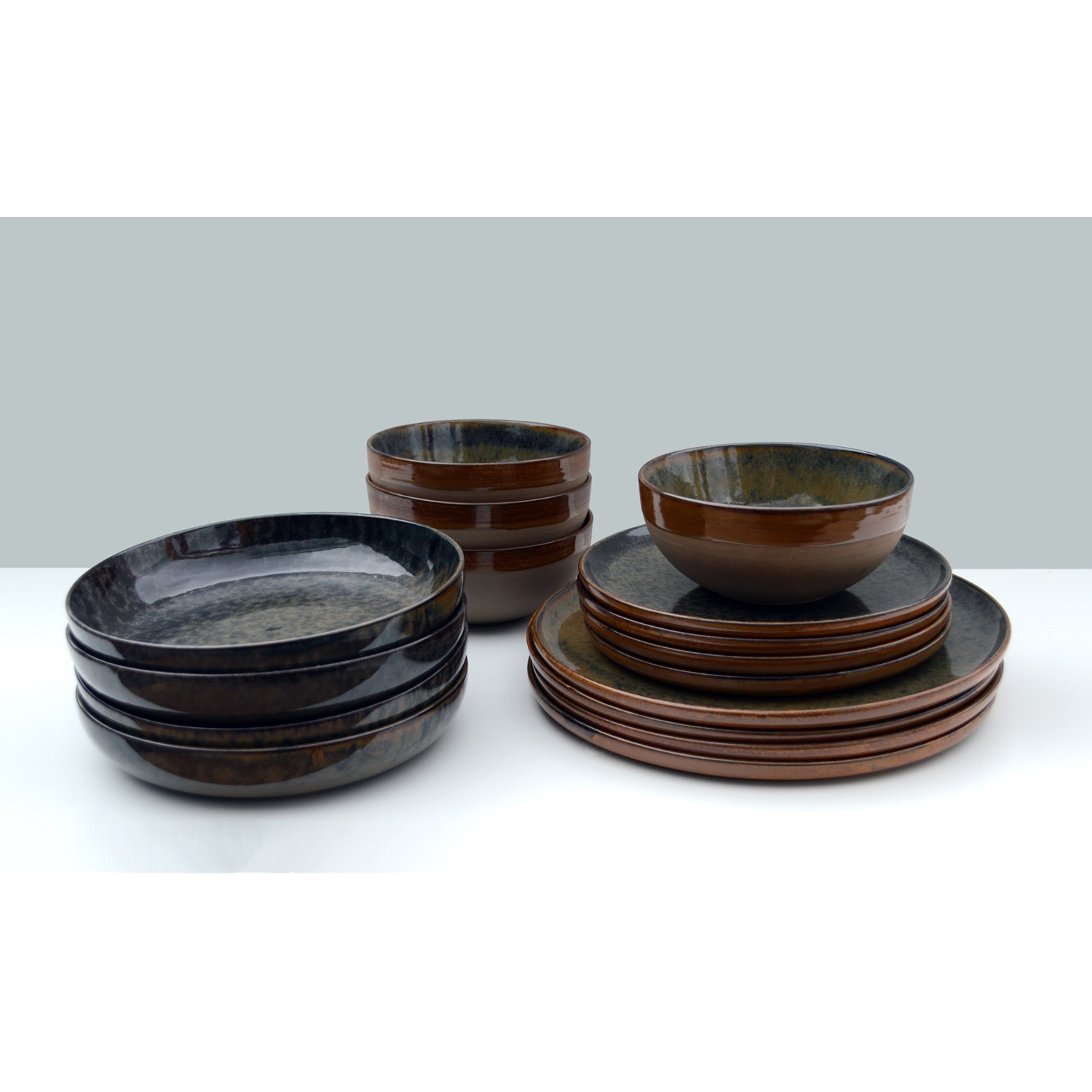 serax-surface-serviesset-16-delig-indi-grey