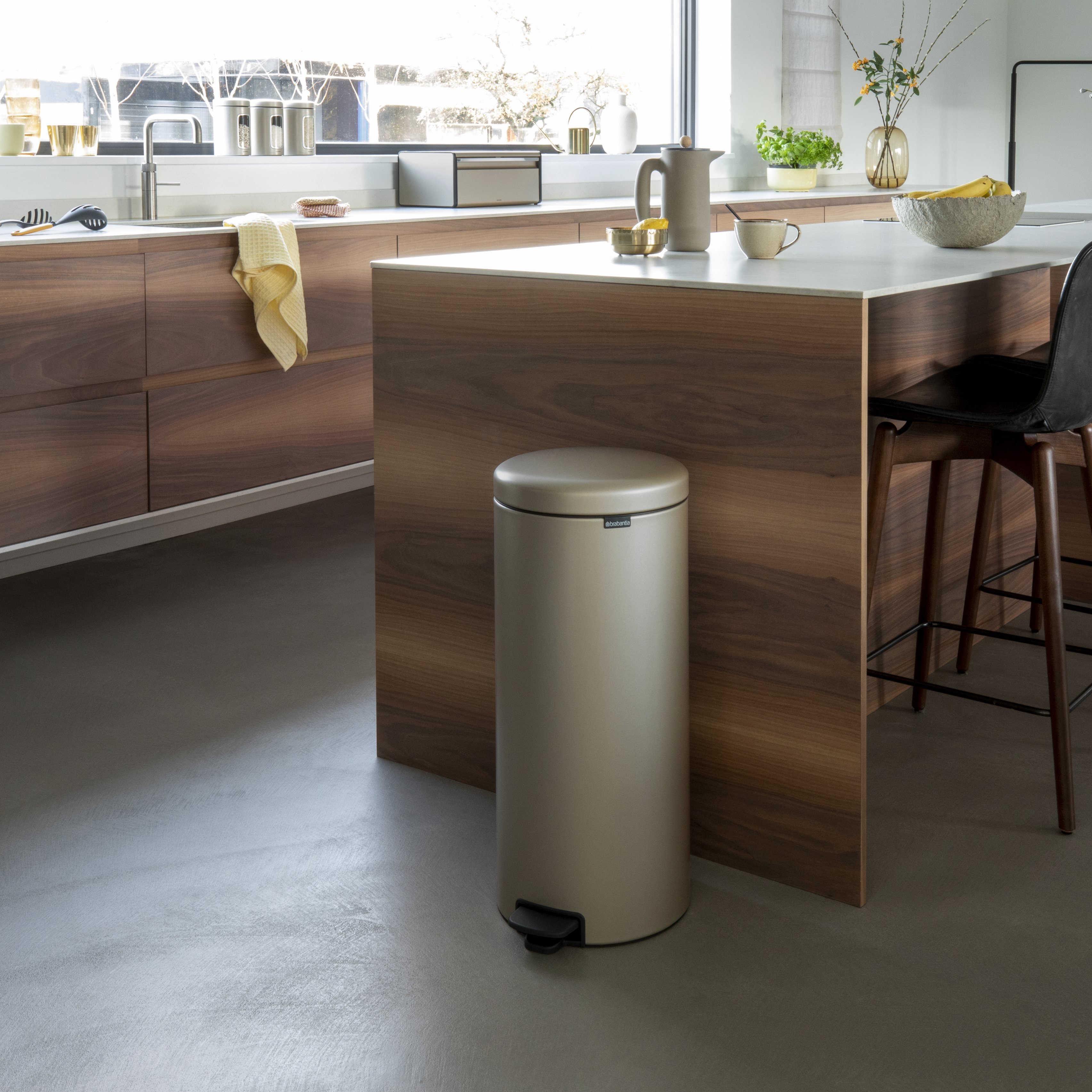brabantia-newicon-pedaalemmer-30l-goud