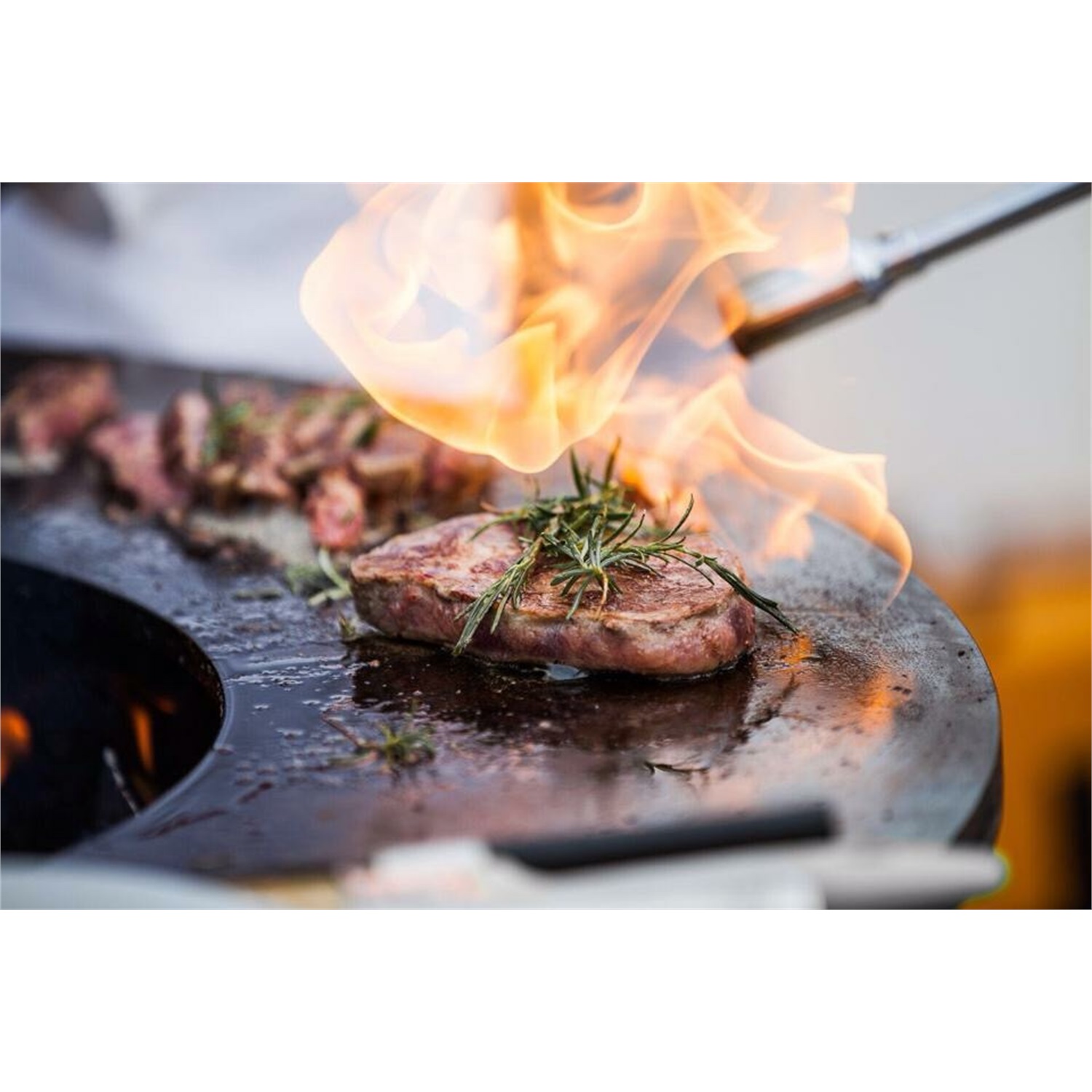 ofyr-classic-black-85-100-vuurschaalgrill