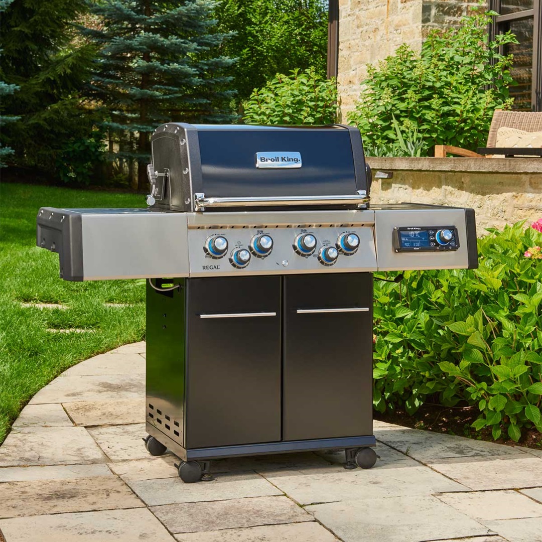 broil-king-regal-q-490-ir-gasbarbecue-zwart