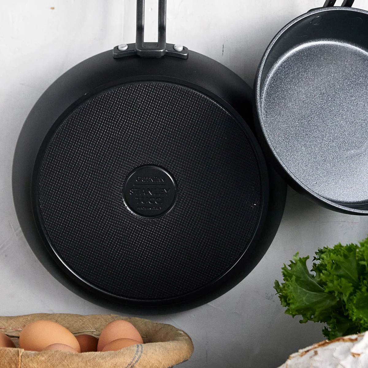 greenpan-stanley-tucci-koekenpannenset,-20+26cm-black4