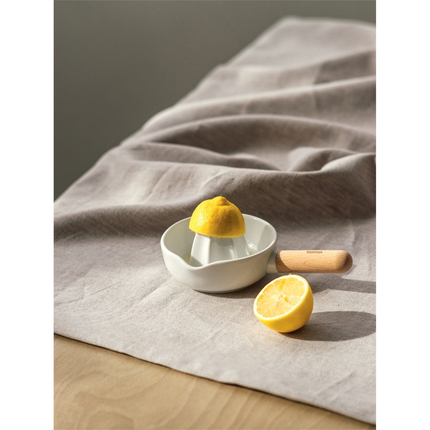 thomas-kitchen-citruspers