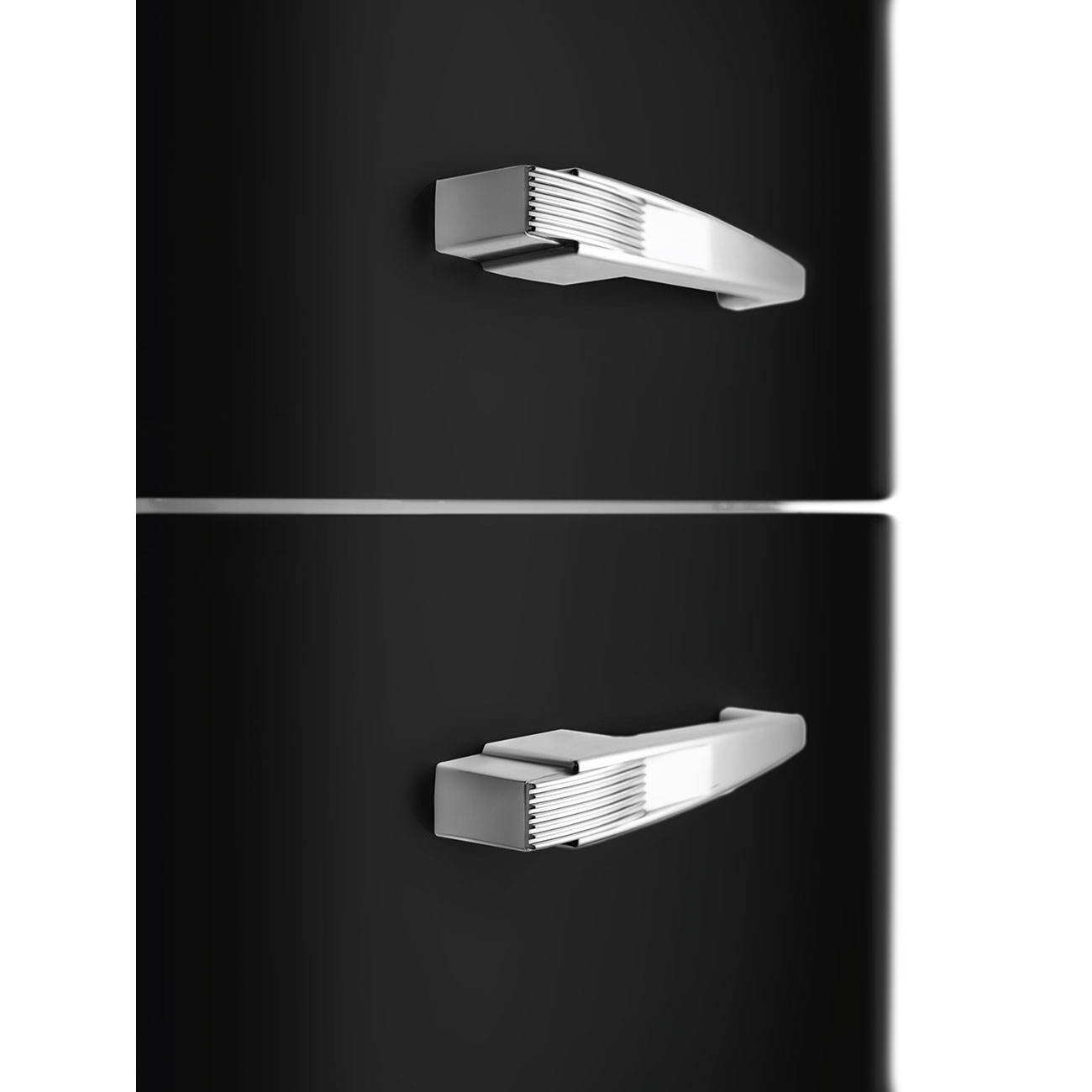 smeg-jaren-50-koel-vriescombinatie-koelkast-fab30rbl6-zwart-rechtsdraaiend9.jpg