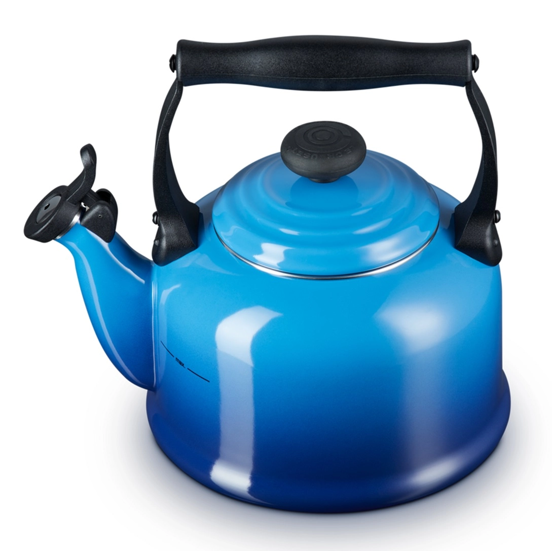 le-creuset-tradition-fluitketel-2-1l-azure2.jpg