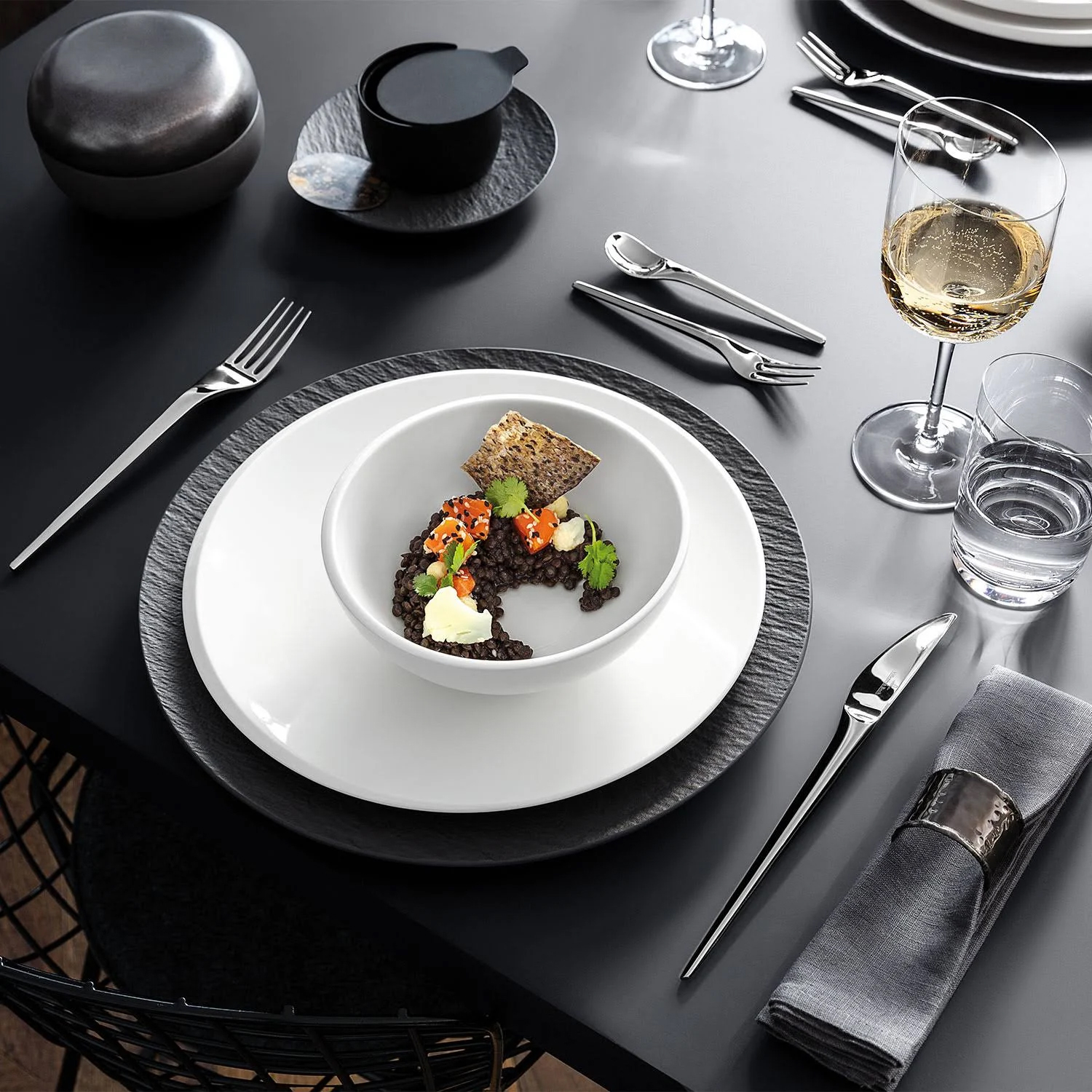 villeroy-boch-new-moon-bestekset-24-delig-gepolijst-rvs