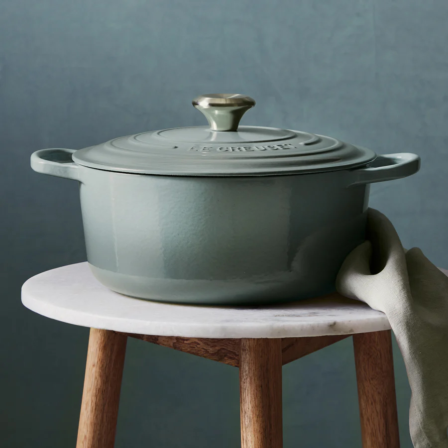 le-creuset-braadpan-sea-salt---sfeer