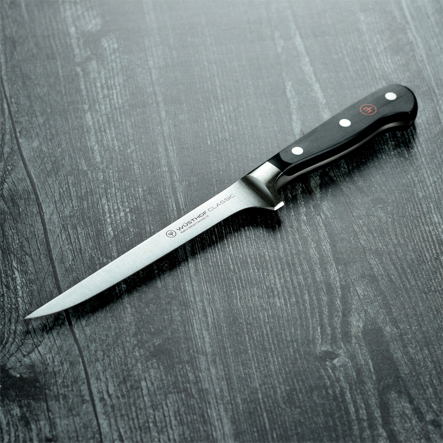 wusthof-classic-uitbeenmes-16cm-1040101416