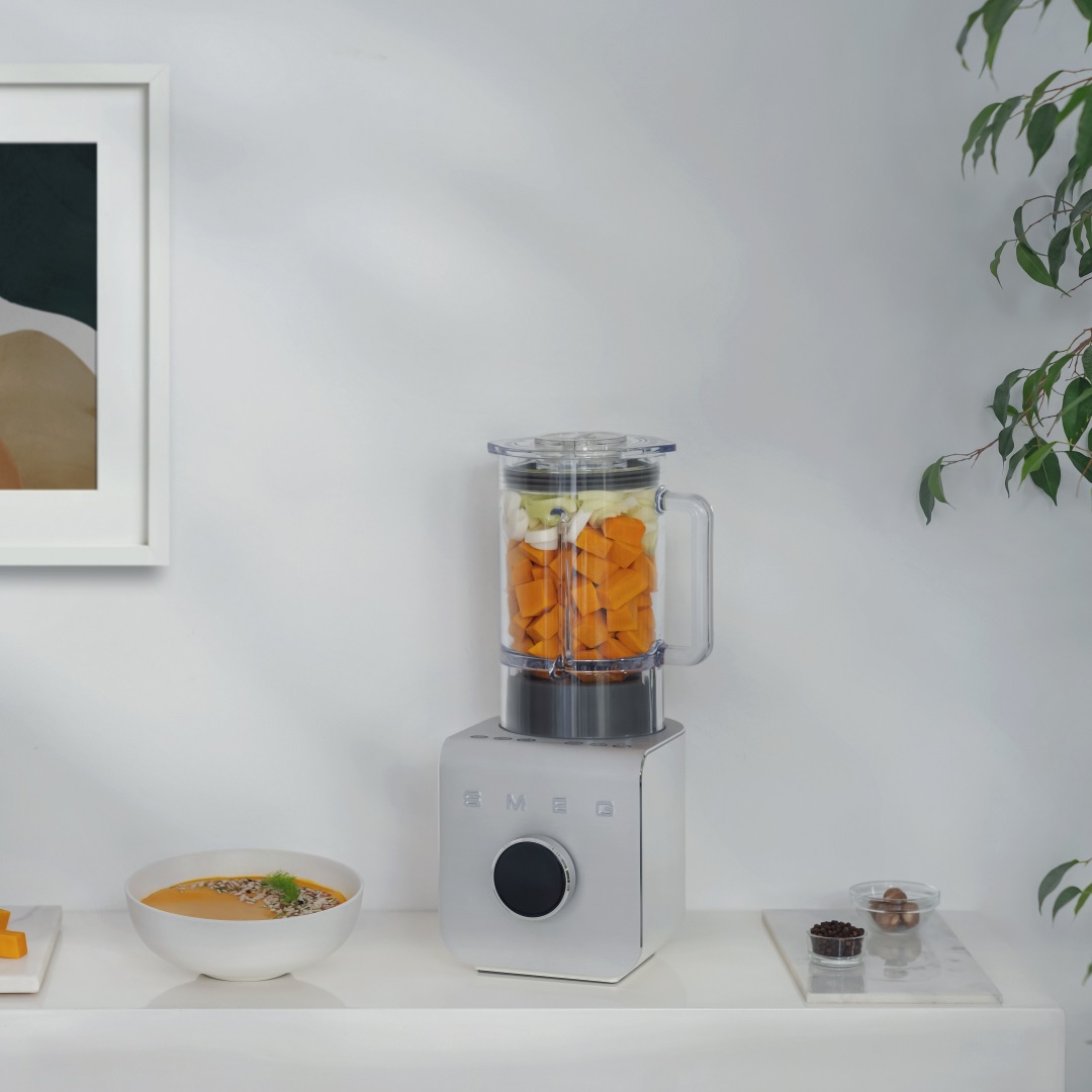 smeg-high-performance-blender-blc01whmeu-wit
