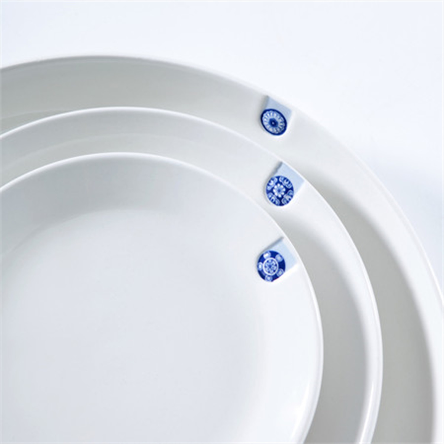 royal-delft-blue-d1653-touch-blue-bord-m-17cm