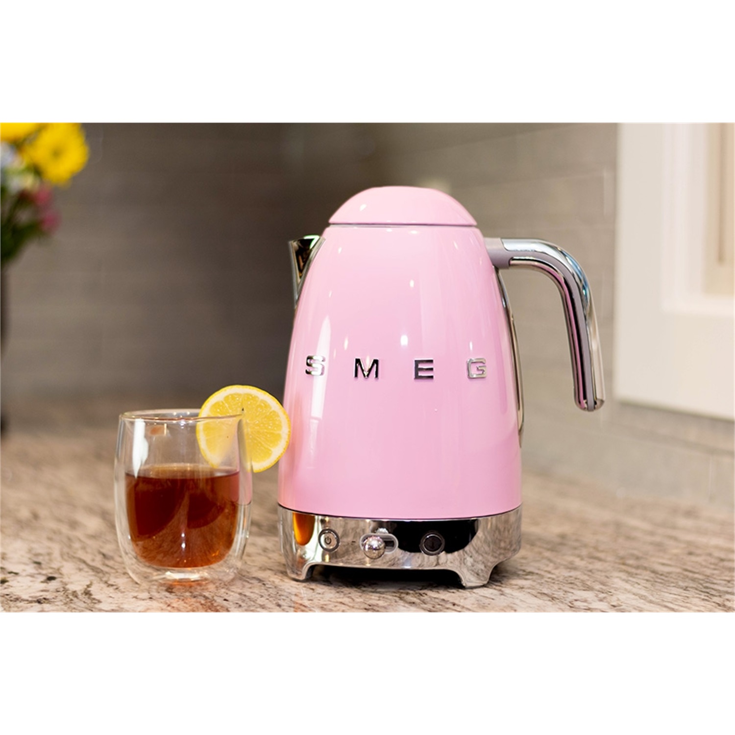 smeg-variabele-waterkoker-klf04pkeu-roze