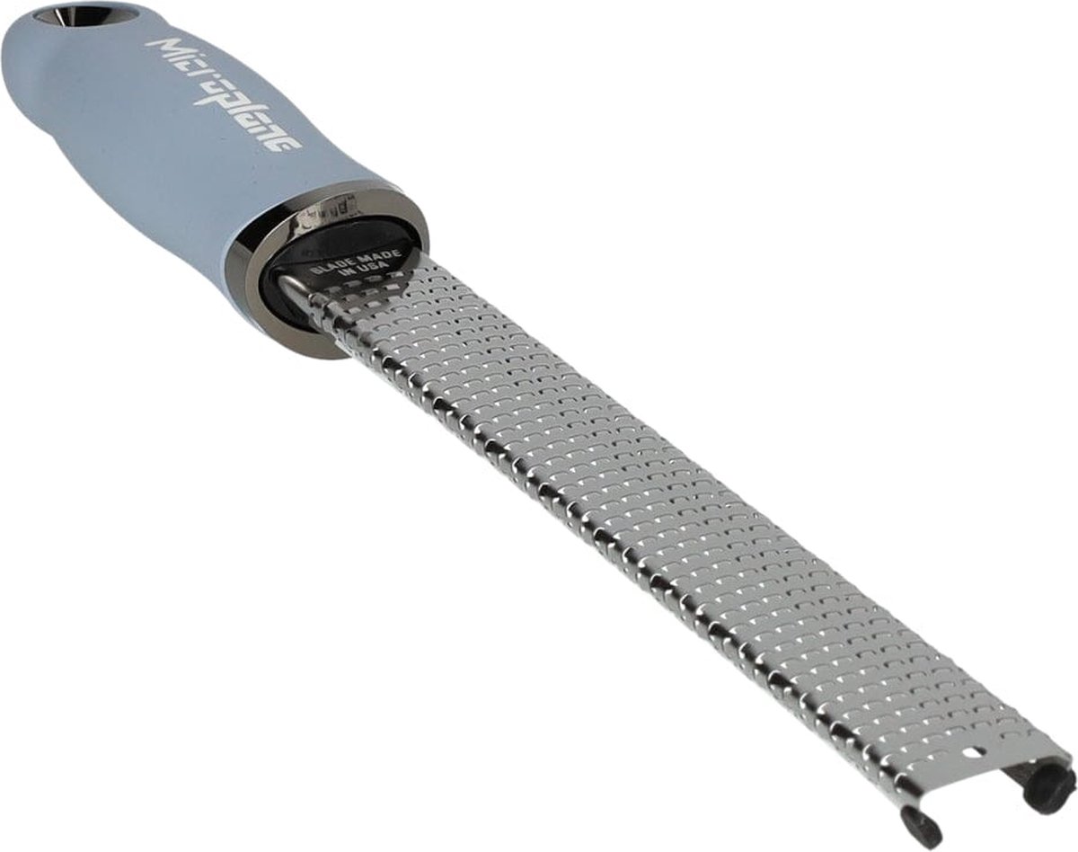 microplane-premium-classic-zesteur-fijn-sky-blue2.jpg