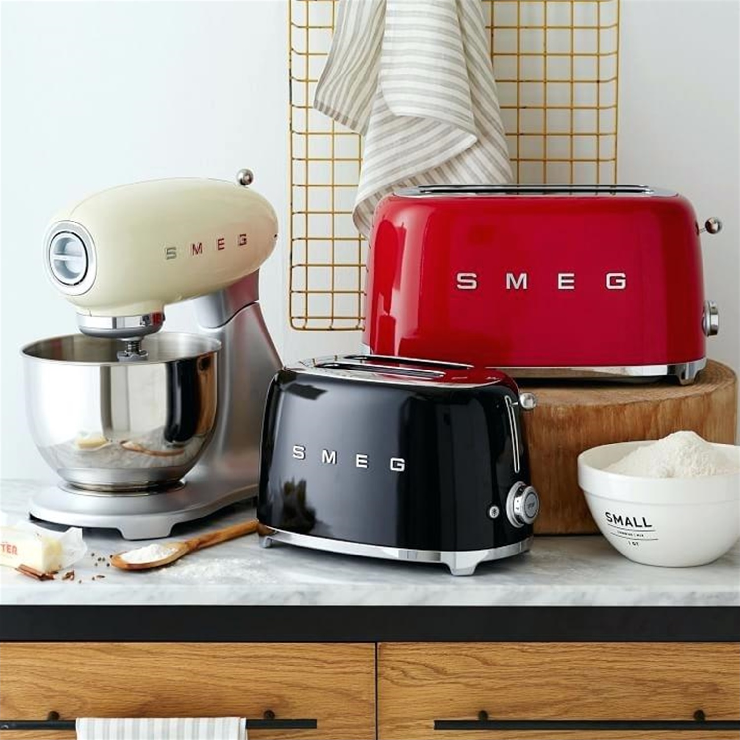 smeg-broodrooster-2x4-tsf02rdeu-rood